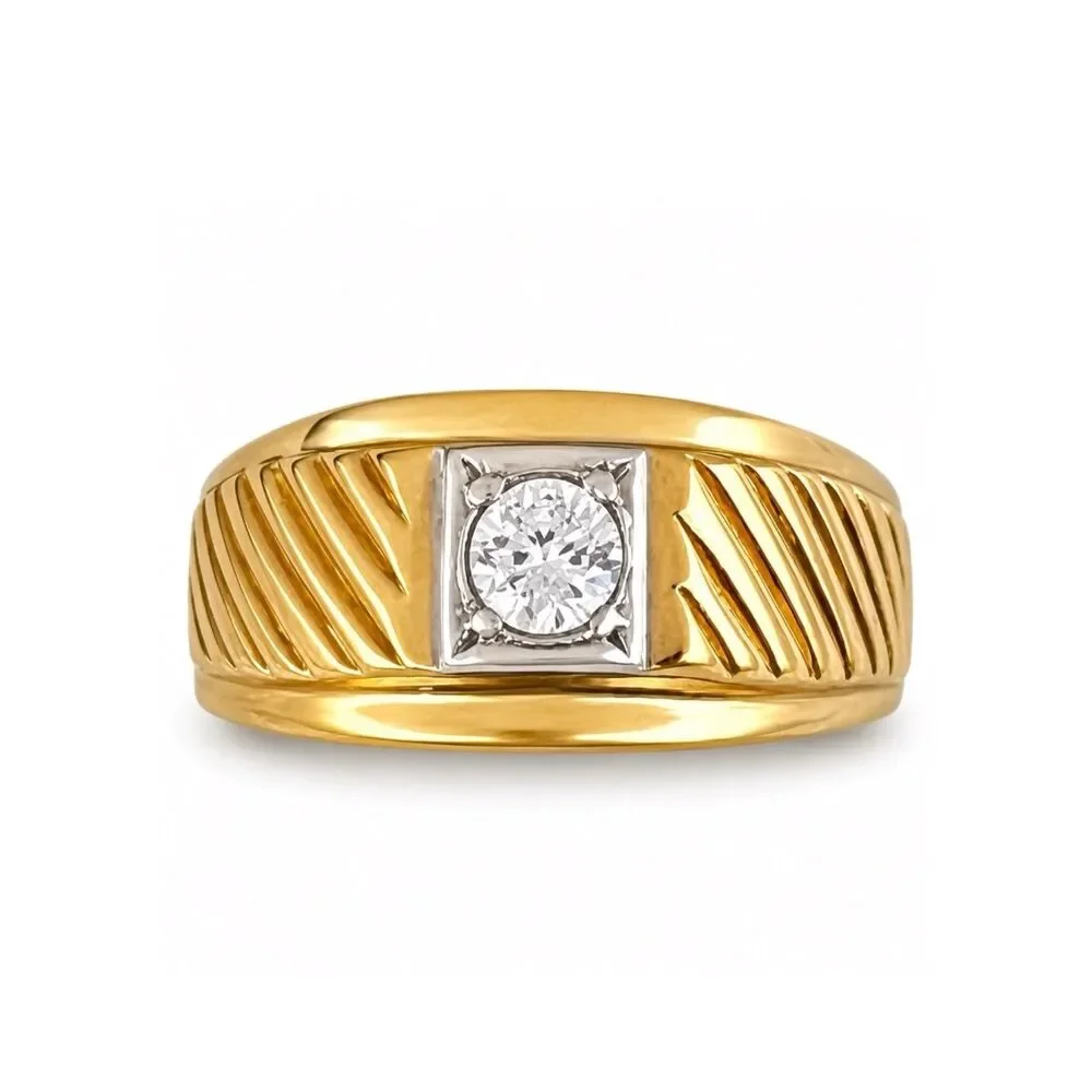 Vintage 1970s Ring Size 7 CZ Solitaire Textured Gold Plated Band - 14O